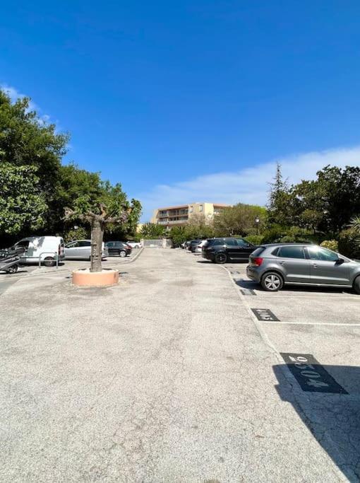 Appartement Avec Jardin Au Coeur De Saint-Tropez. エクステリア 写真